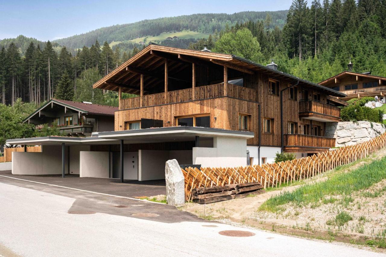Hohe Tauern Lofts Panoramabahn By Alpina-Holiday Dorf  Exterior photo